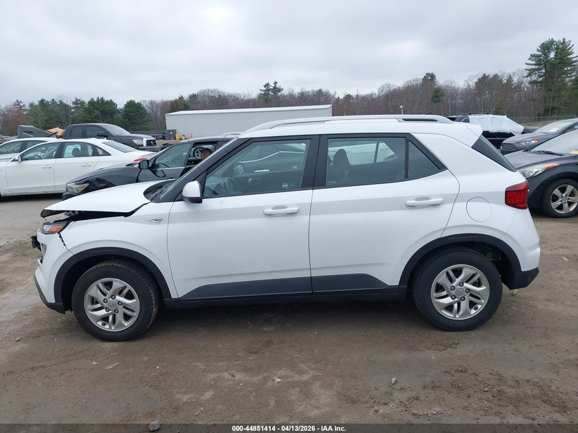 2020 Hyundai Venue Sel VIN: KMHRC8A32LU038585 Lot: 44851414