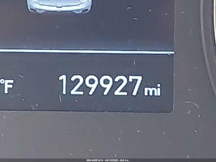 2020 Hyundai Venue Sel VIN: KMHRC8A32LU038585 Lot: 44851414