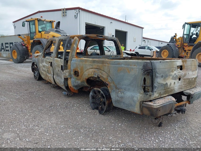 2011 FORD F-350 auction photo 3