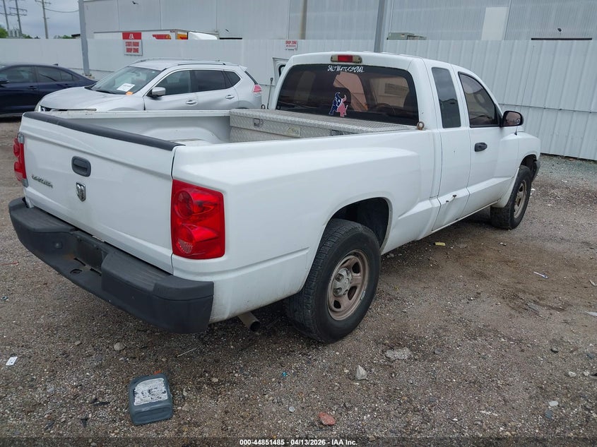 2006 Dodge Dakota St
