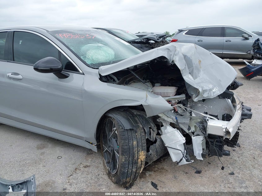 2025 Kia K5 2.5 Gt-Line grey Lot 111044851537 Vin KNAG64J76S5374809