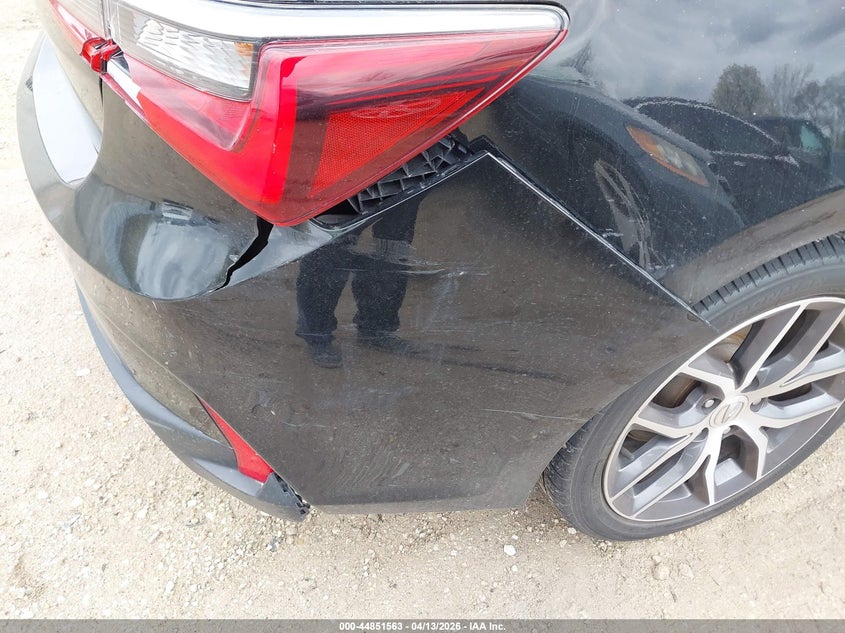 2019 Acura Ilx Premium Package/Technology Package VIN: 19UDE2F74KA012511 Lot: 44851563