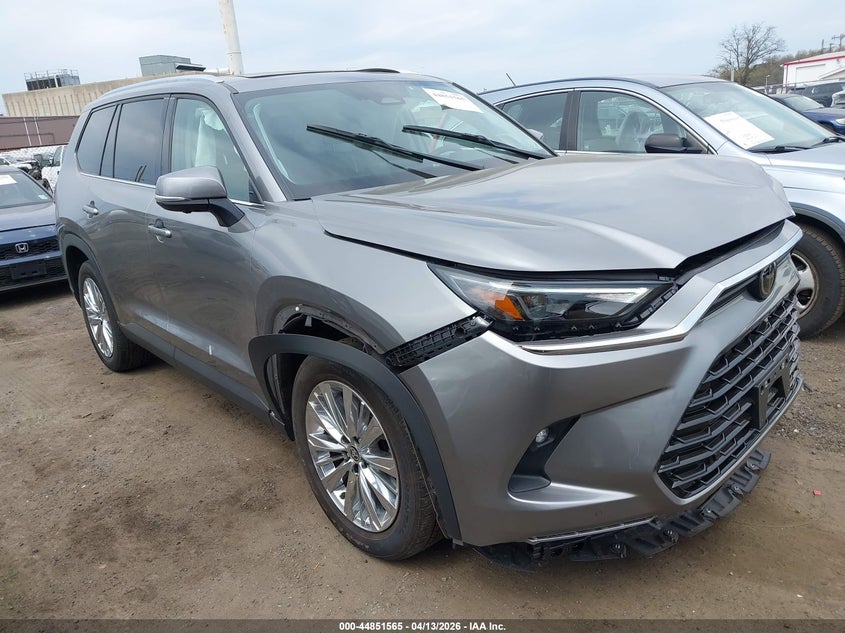 2025 Toyota Grand Highlander Platinum