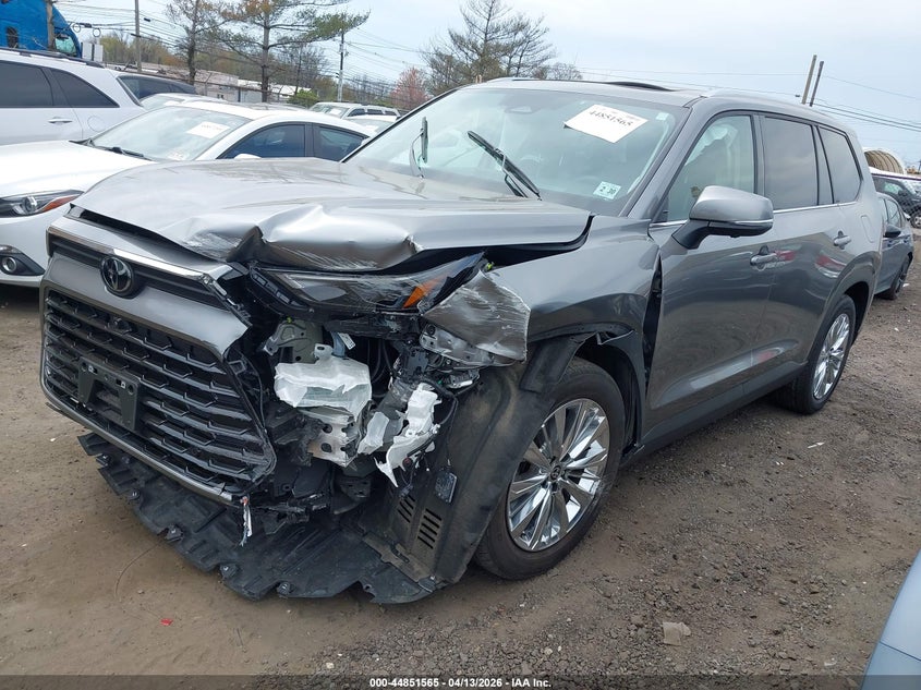 2025 Toyota Grand Highlander Platinum 5TDAAAB50SS073756 photo 1