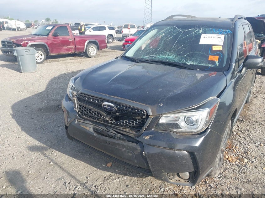 2018 SUBARU FORESTER auction photo 6