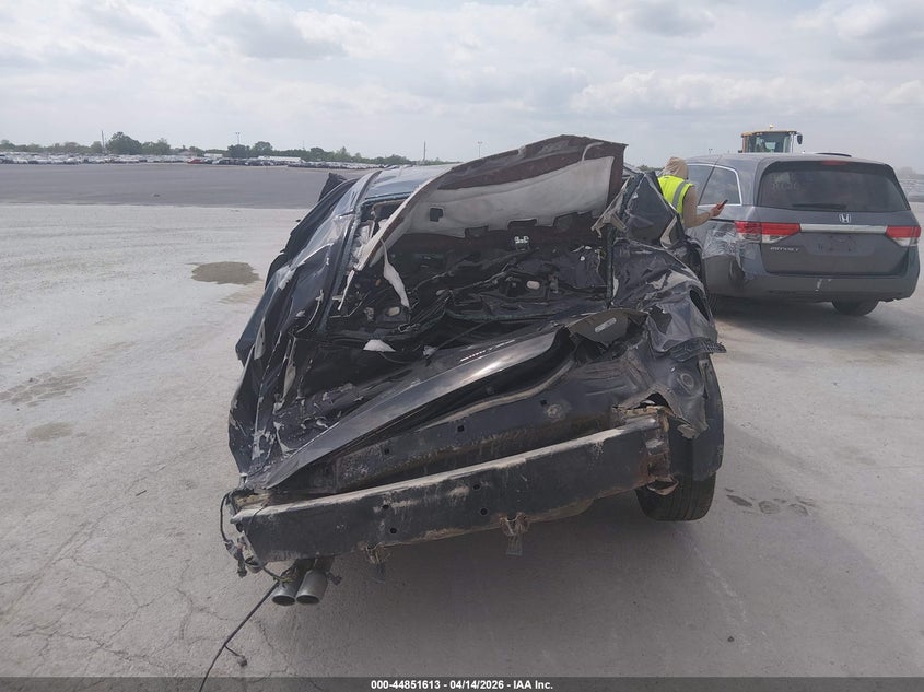 2011 Ford Taurus Limited VIN: 1FAHP2FW7BG166022 Lot: 44851613