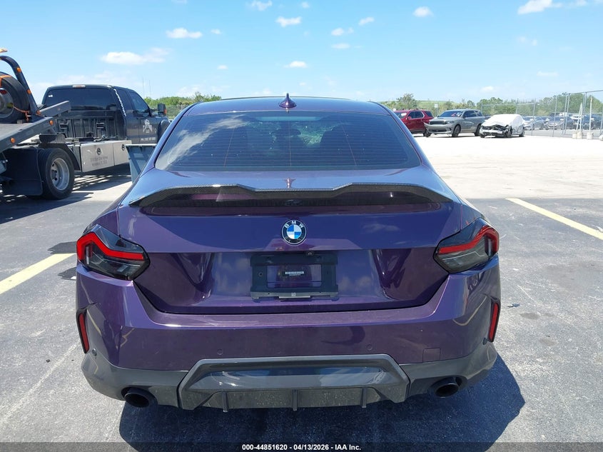 2022 BMW 2er 2.0 230 I purple Lot 111044851620 Vin 3MW23CM03N8C45543