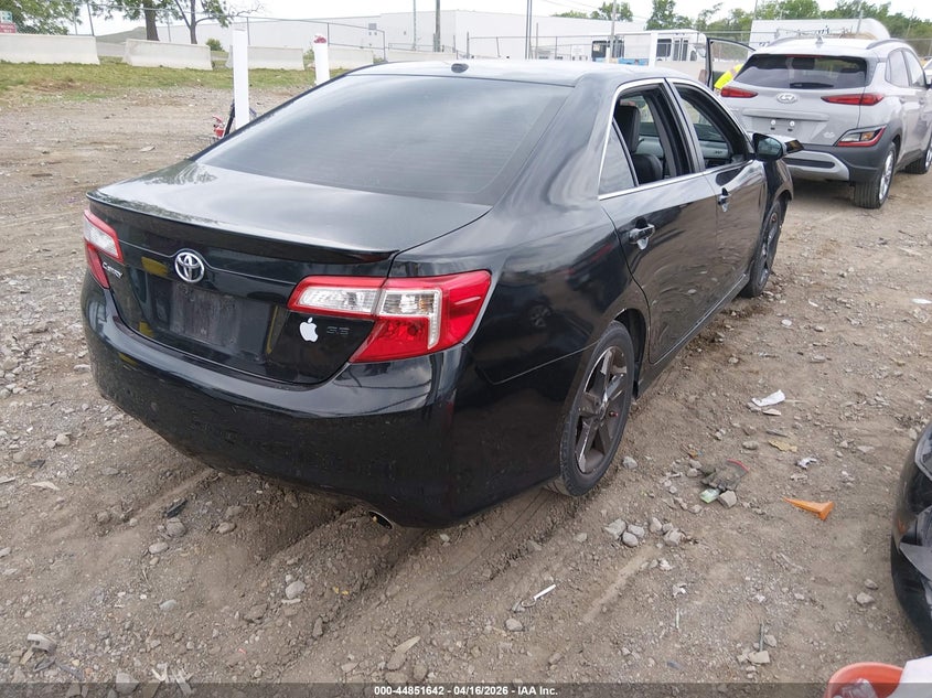 2013 TOYOTA CAMRY auction photo 4