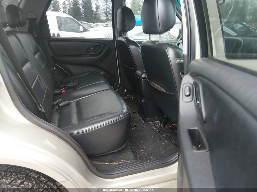 2004 Ford Escape Limited VIN: 1FMCU94104KB75556 Lot: 44851644