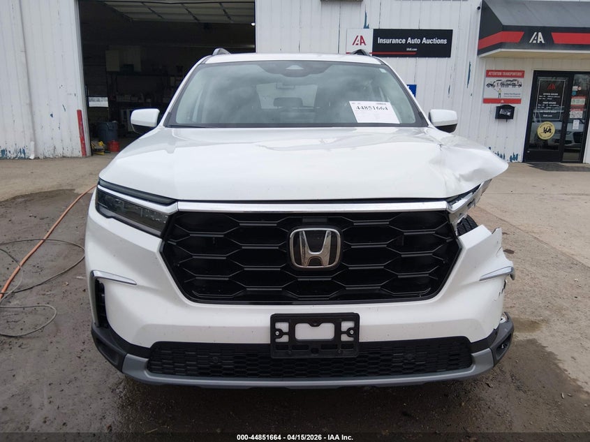 2025 Honda Pilot Touring VIN: 5FNYG1H78SB151825 Lot: 44851664