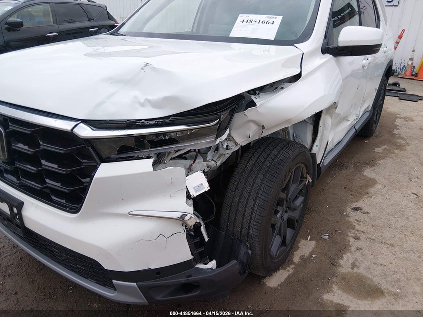 2025 Honda Pilot Touring VIN: 5FNYG1H78SB151825 Lot: 44851664