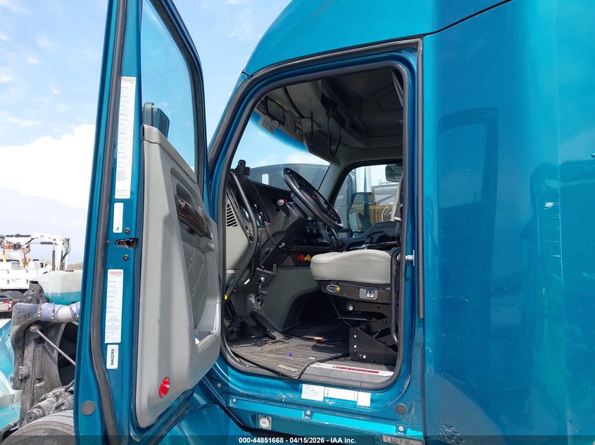 2019 Kenworth T680 VIN: 1XKYDP9XXKJ257152 Lot: 44851668