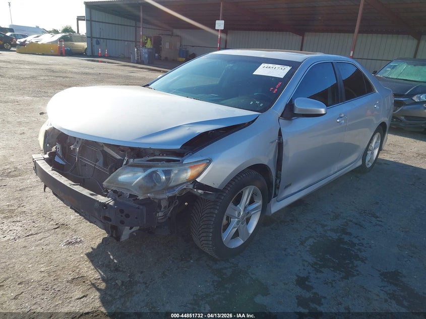 2014 Toyota Camry Hybrid Se Limited Edition