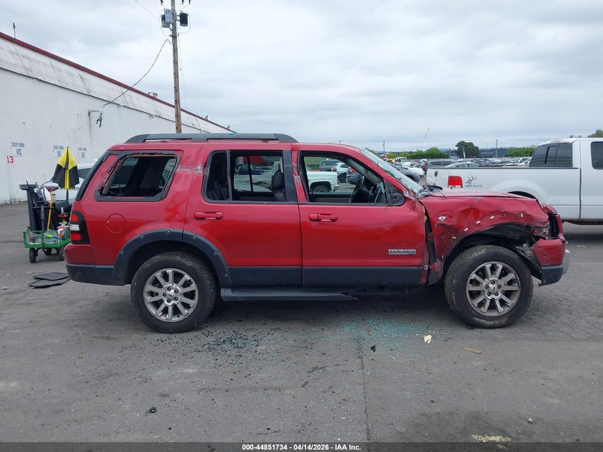 2008 Ford Explorer Xlt VIN: 1FMEU73888UA13969 Lot: 44851734