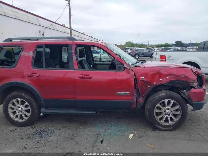 2008 Ford Explorer Xlt VIN: 1FMEU73888UA13969 Lot: 44851734