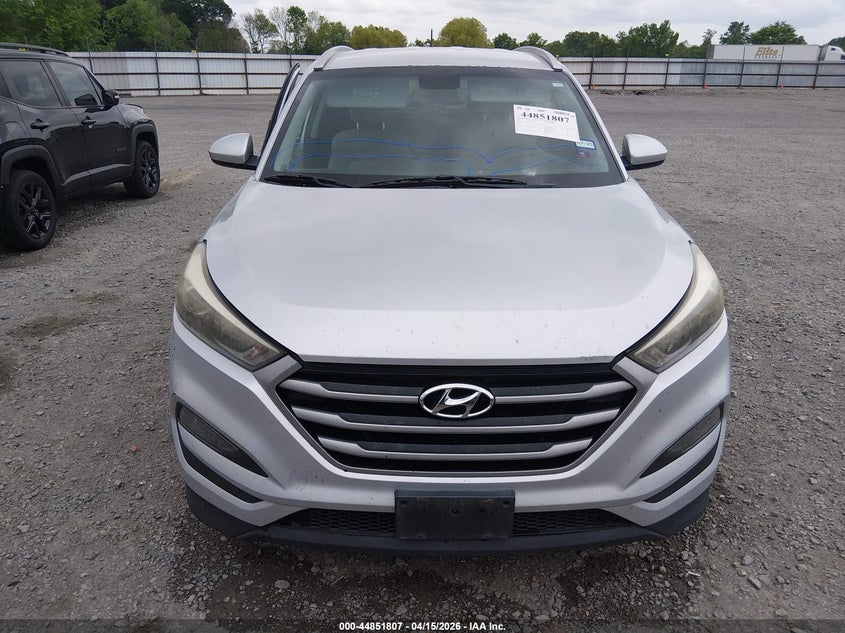2017 Hyundai Tucson Se VIN: KM8J33A42HU484493 Lot: 44851807