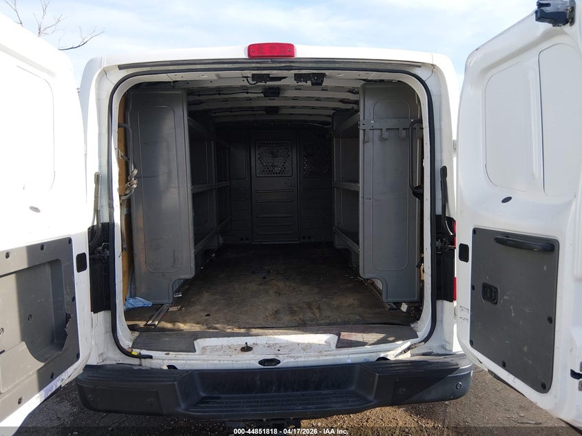 2020 NISSAN NV CARGO NV2500 HD auction photo 8