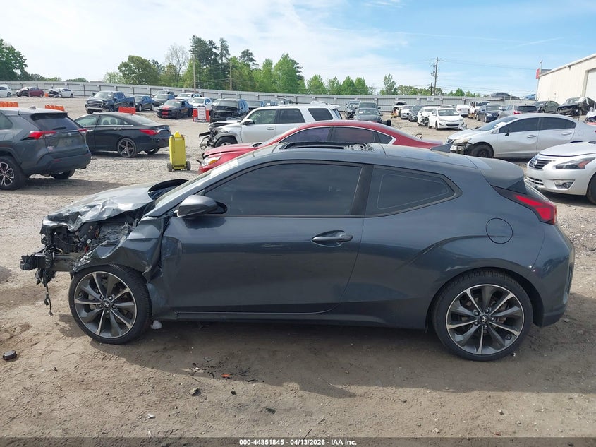 2019 Hyundai Veloster 2.0 Premium VIN: KMHTG6AF6KU007301 Lot: 44851845