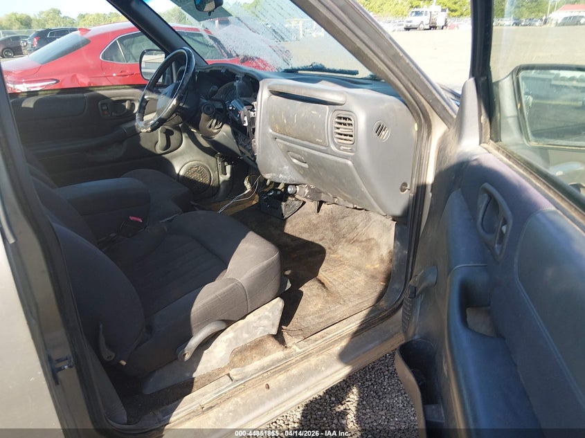2003 Chevrolet S-10 Ls