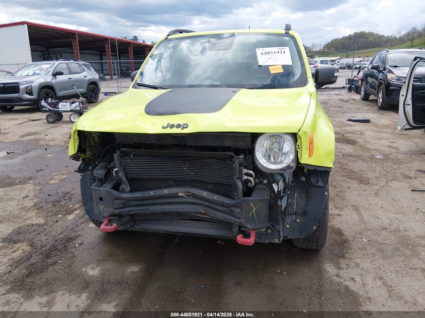 2017 Jeep Renegade Trailhawk 4X4 VIN: ZACCJBCB9HPE97493 Lot: 44851921