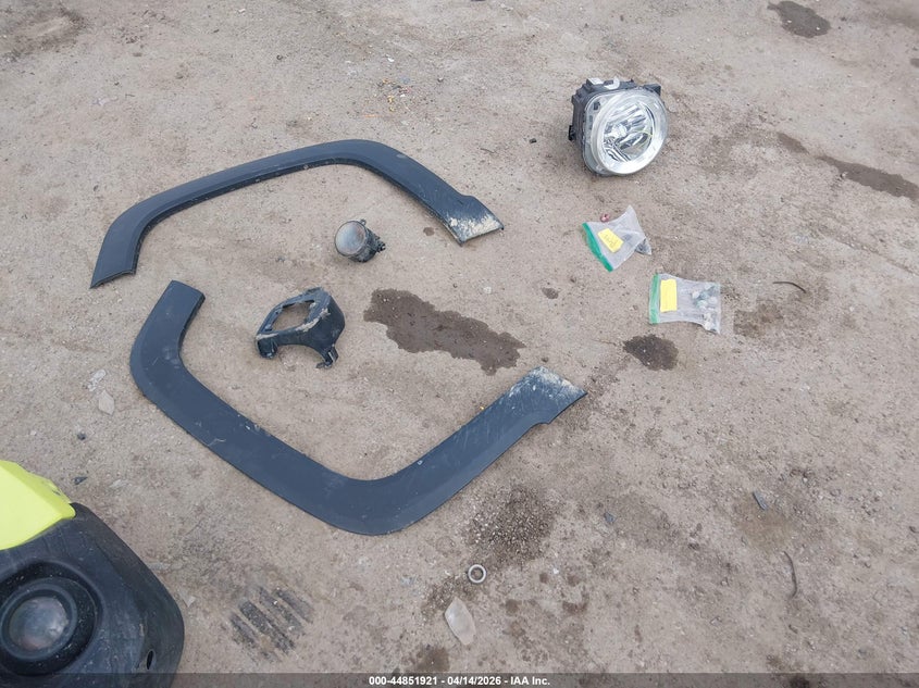 2017 Jeep Renegade Trailhawk 4X4 VIN: ZACCJBCB9HPE97493 Lot: 44851921