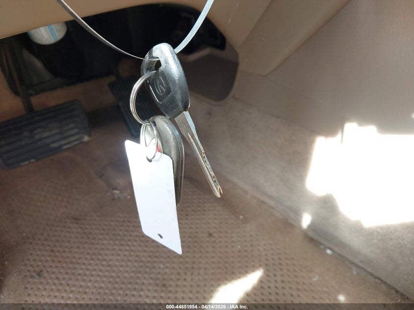 2005 Acura Mdx VIN: 2HNYD18855H549360 Lot: 44851954