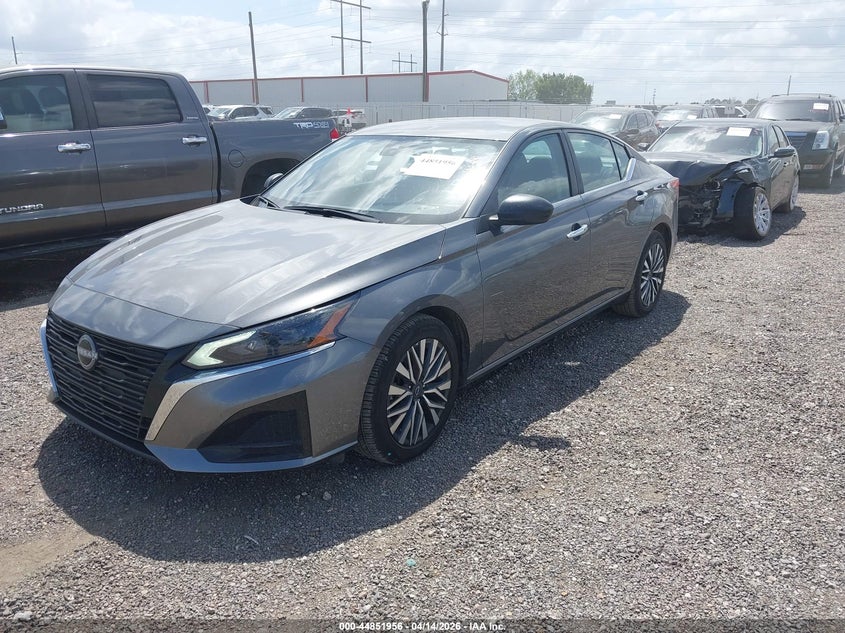 2025 Nissan Altima Sv Fwd