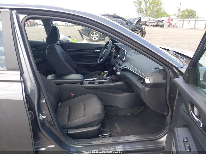 2025 Nissan Altima Sv Fwd