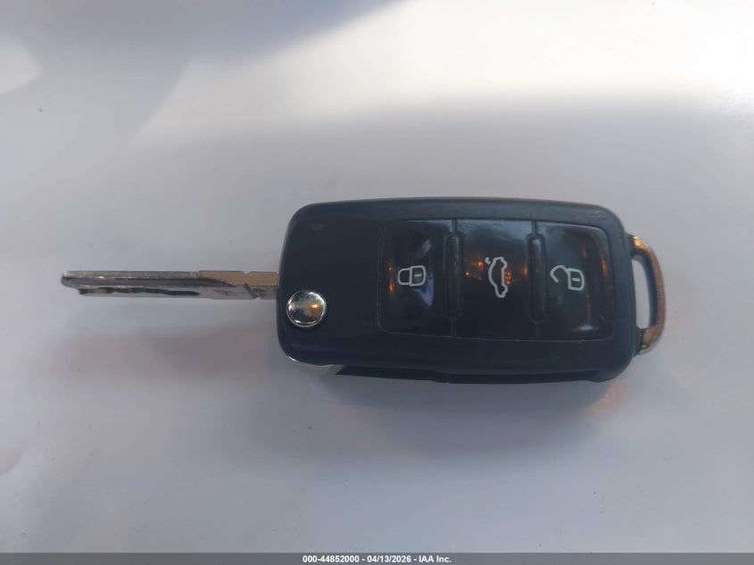 2013 Volkswagen Tiguan S VIN: WVGAV7AX2DW556948 Lot: 44852000