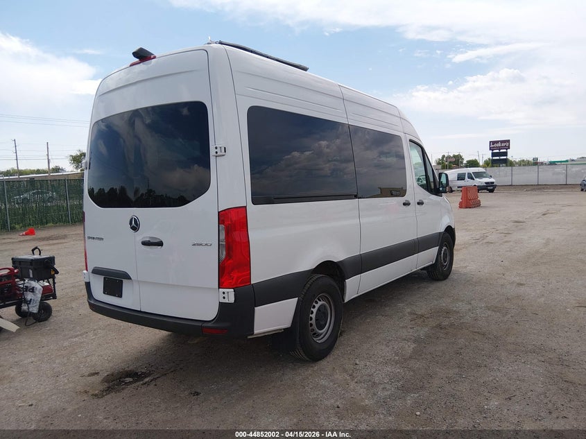 2025 Mercedes-Benz Sprinter 2500 Standard Roof 4-Cyl Diesel