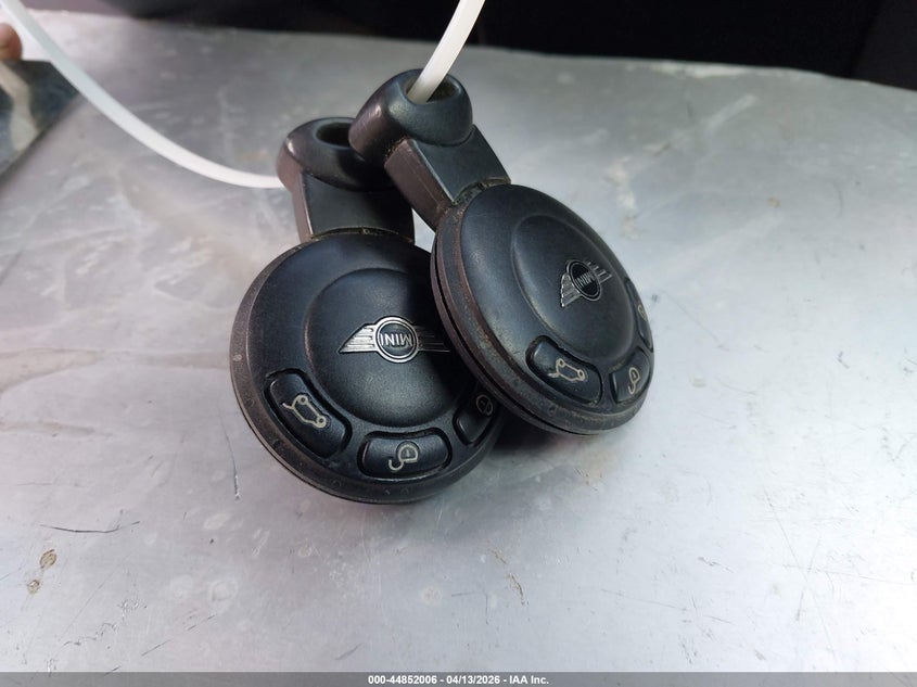 2012 Mini Cooper VIN: WMWSU3C58CT369730 Lot: 44852006