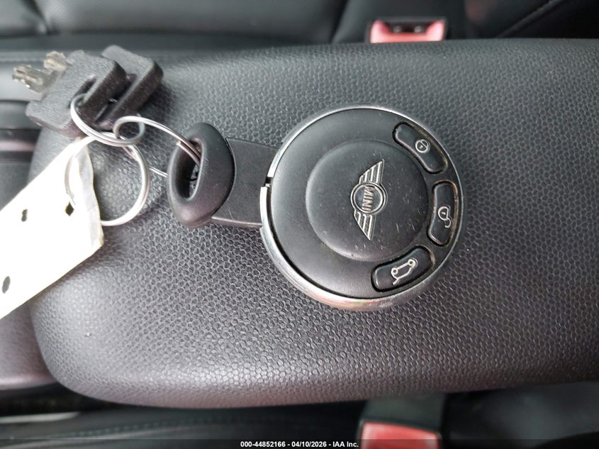 2016 Mini Countryman Cooper VIN: WMWZB3C50GWR48784 Lot: 44852166