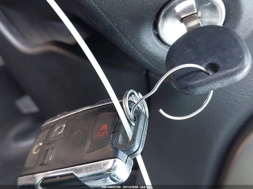 2015 Chevrolet Colorado Z71 VIN: 1GCHSCE38F1264765 Lot: 44852169