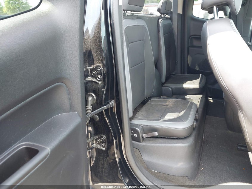 2015 Chevrolet Colorado Z71 VIN: 1GCHSCE38F1264765 Lot: 44852169