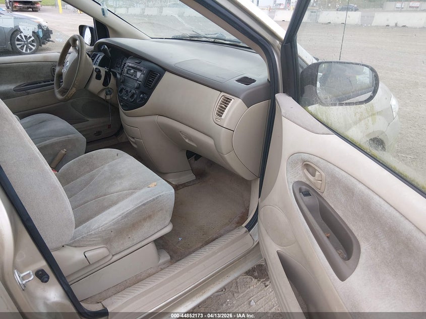 2002 Mazda Mpv Es/Lx