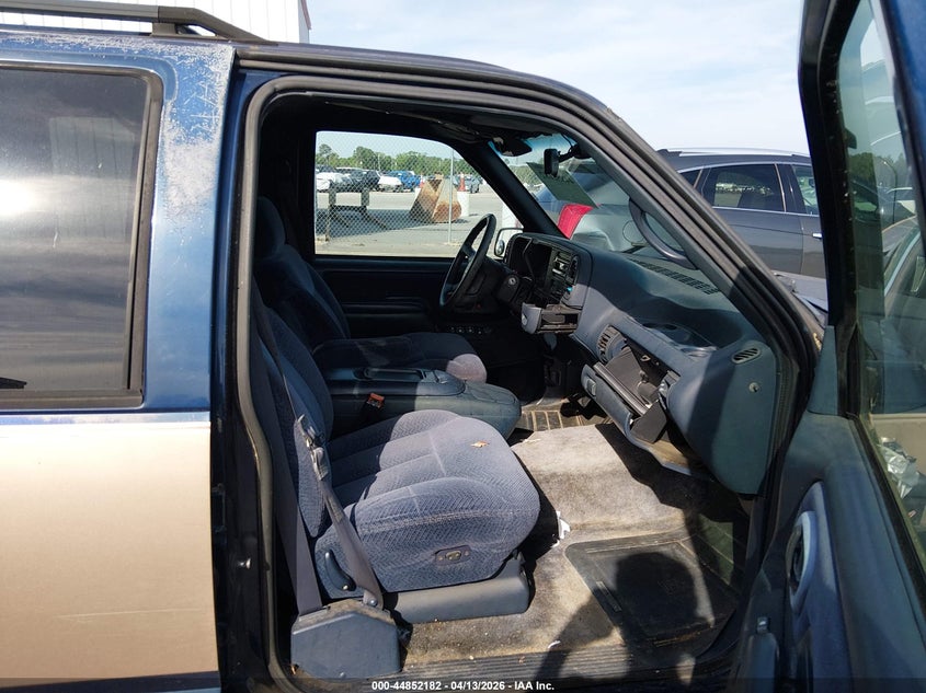 1996 Chevrolet Suburban C1500