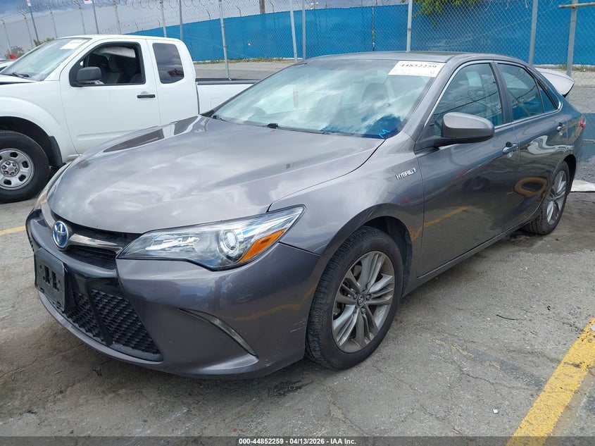 2016 Toyota Camry Hybrid Se