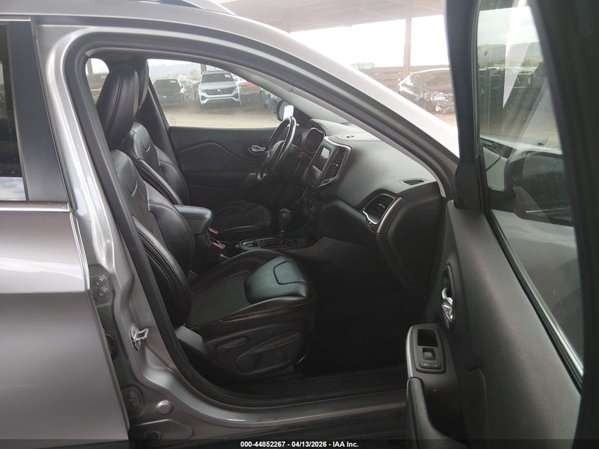 2019 Jeep Cherokee Latitude Plus Fwd