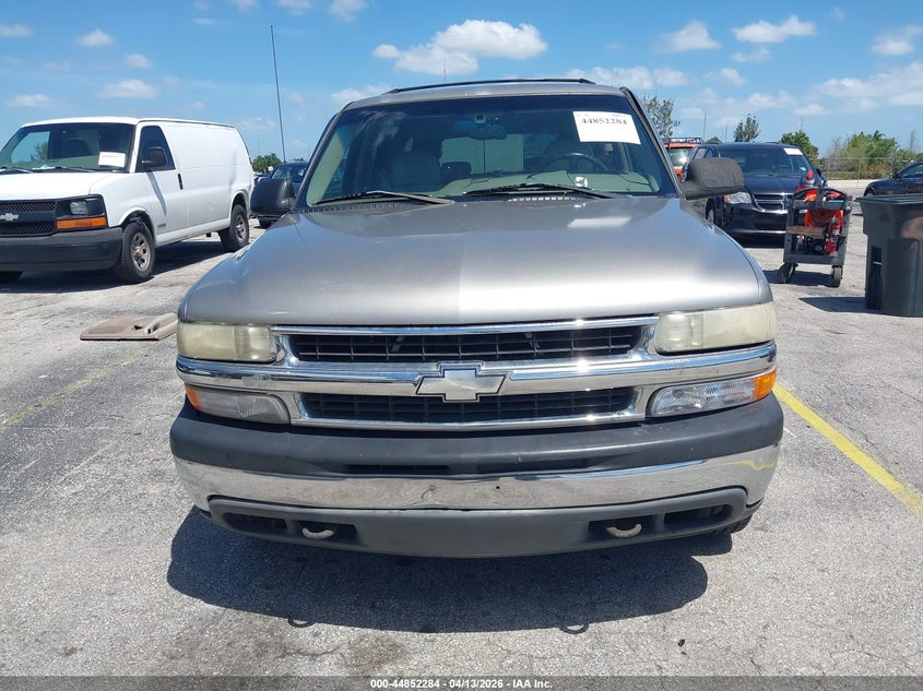 2001 Chevrolet Suburban 1500 Ls VIN: 3GNEC16T91G100042 Lot: 44852284