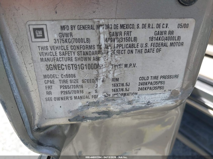 2001 Chevrolet Suburban 1500 Ls VIN: 3GNEC16T91G100042 Lot: 44852284