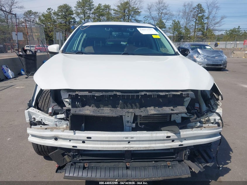 2017 Subaru Outback 2.5I Touring VIN: 4S4BSATCXH3341572 Lot: 44852299