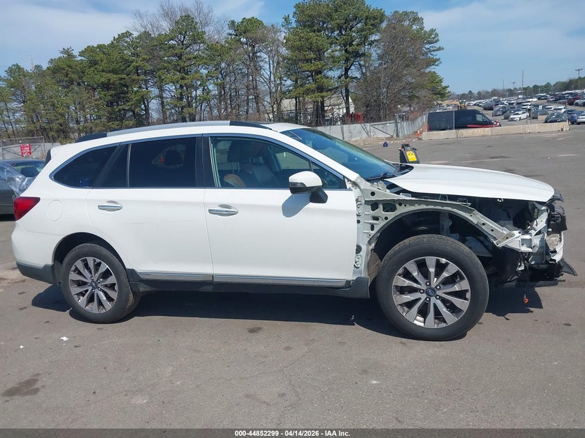 2017 Subaru Outback 2.5I Touring VIN: 4S4BSATCXH3341572 Lot: 44852299