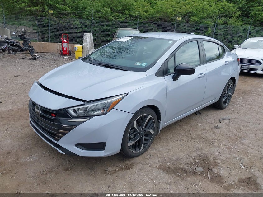 2024 Nissan Versa 1.6 Sr