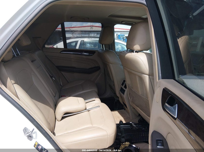 2014 Mercedes-Benz Ml 350 4Matic VIN: 4JGDA5HB9EA305270 Lot: 44852335