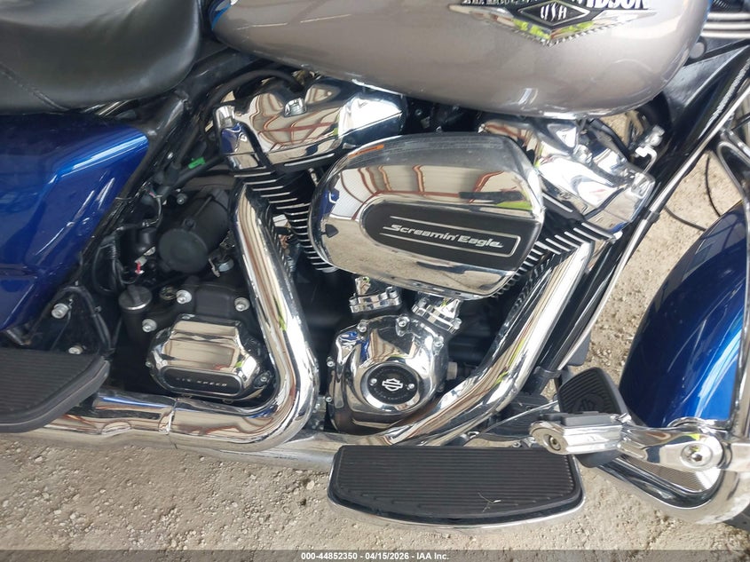 2017 Harley-Davidson Flhr Road King VIN: 1HD1FBC35HB627831 Lot: 44852350