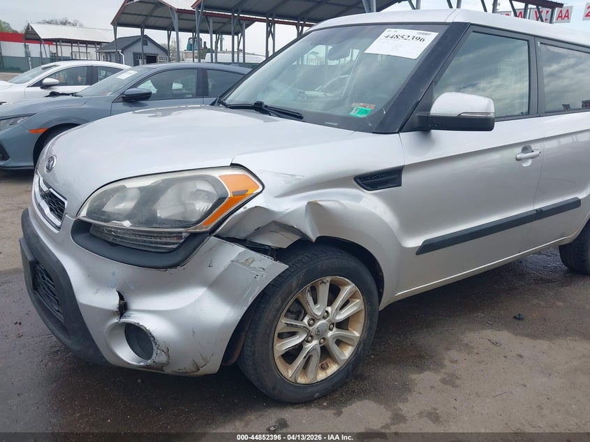 2012 Kia Soul + VIN: KNDJT2A66C7416303 Lot: 44852396