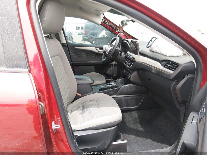 2021 Ford Escape 1.5 Se red Lot 111044852403 Vin 1FMCU0G68MUB28847