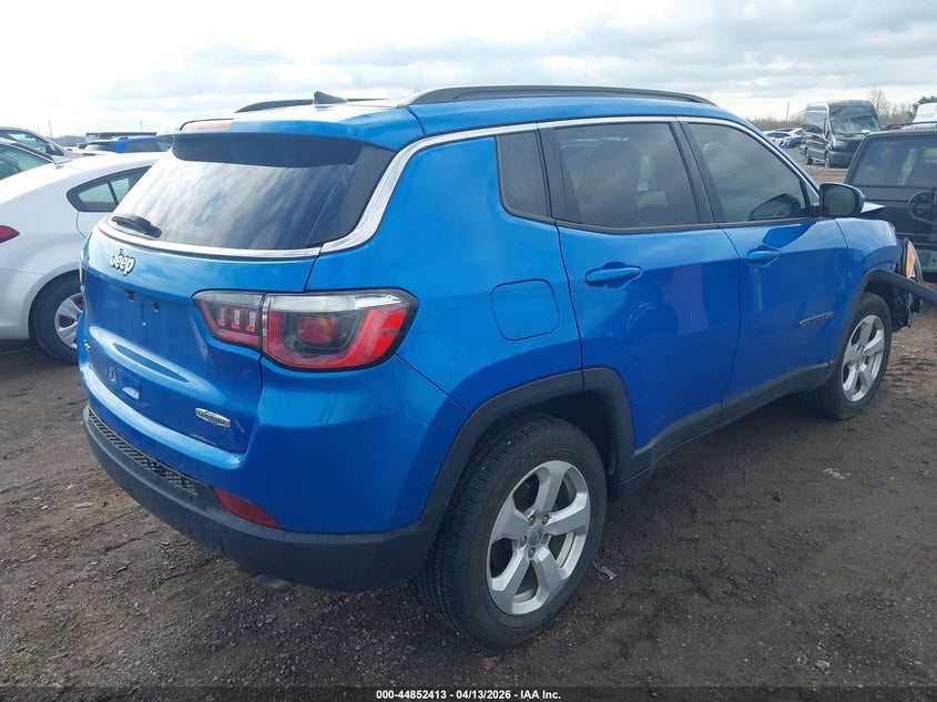 2018 Jeep Compass 2.4 Latitude 4X4 blue Lot 111044852413 Vin 3C4NJDBB4JT308236