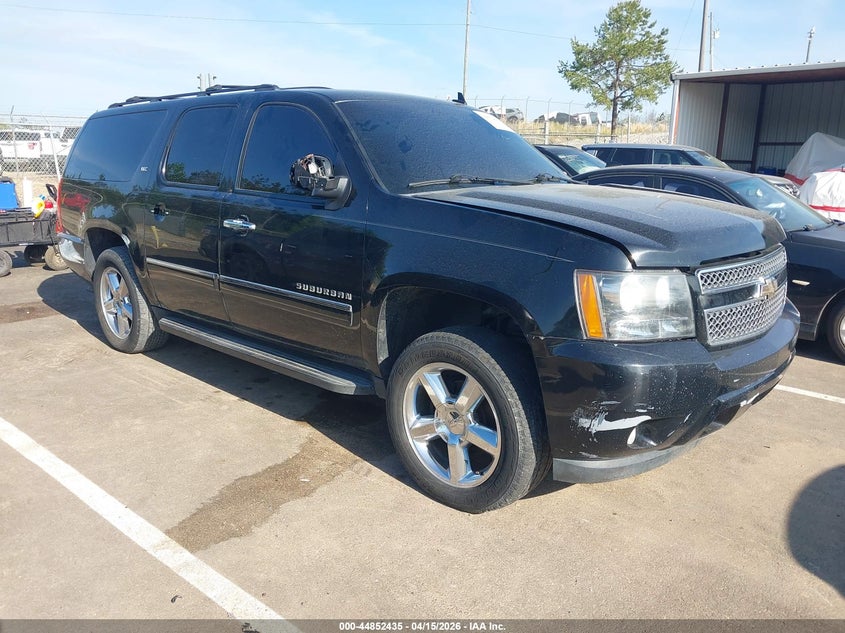 CHEVROLET SUBURBAN 1500 2011. Lot# 44852435. VIN 1GNSCKE02BR200629. Photo 1