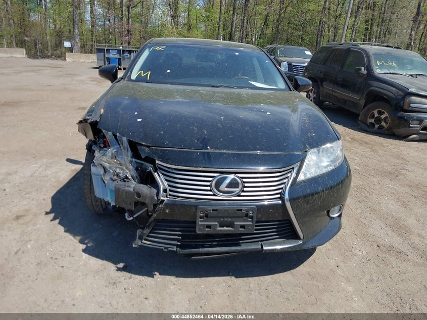 2013 Lexus Es 350 VIN: JTHBK1GG4D2044717 Lot: 44852464